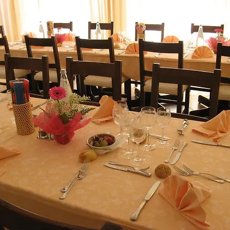 Hotel Romanda
