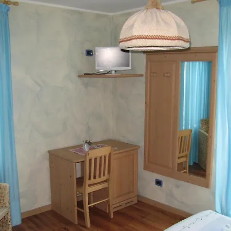 Romanda Hotel